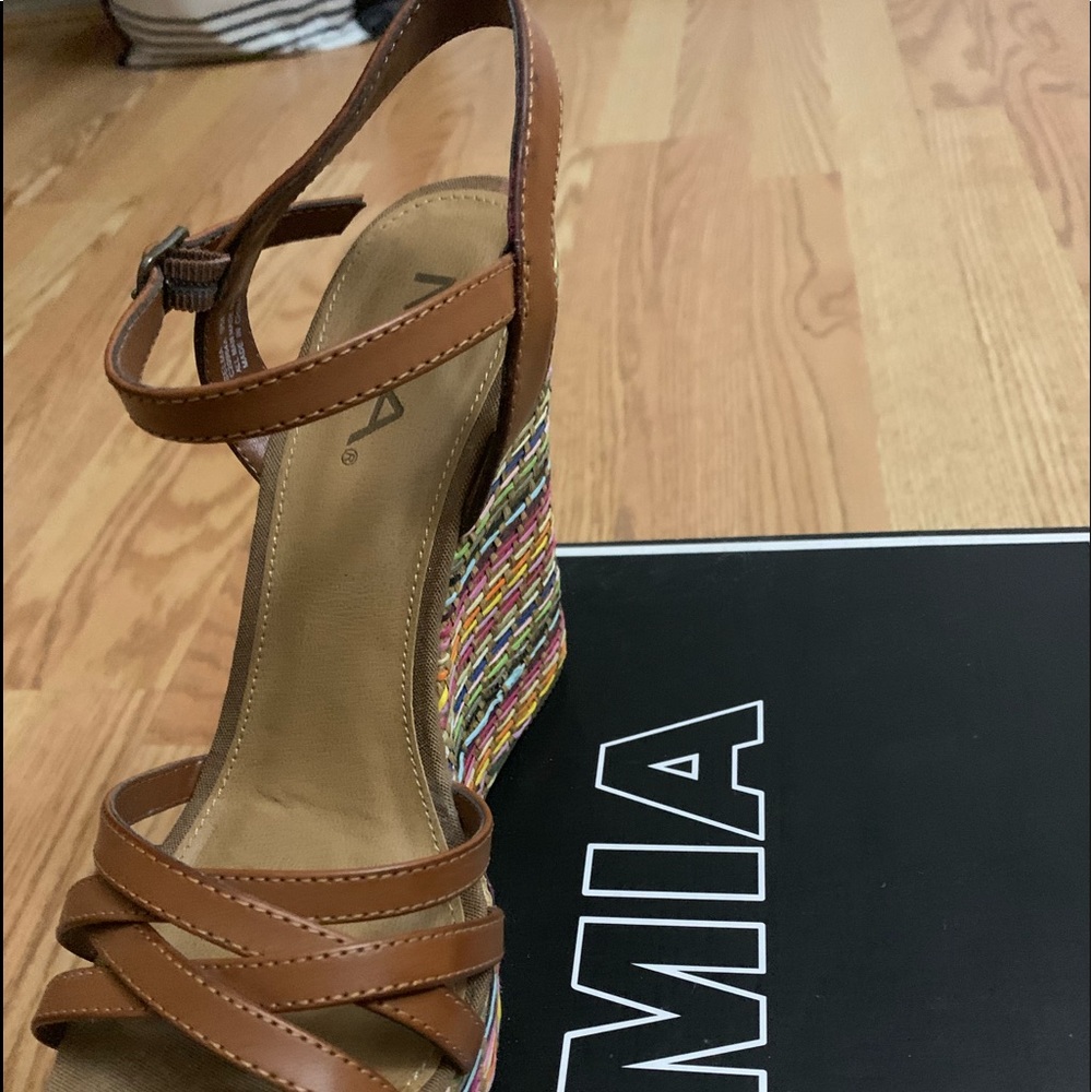 Wedge espadrille